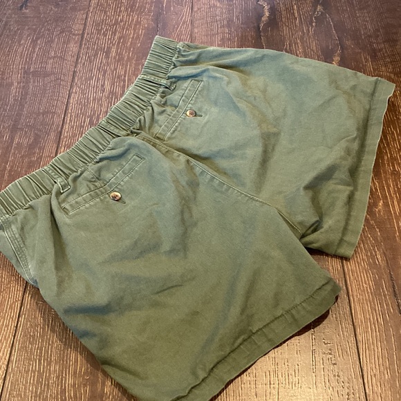 Old Navy Womens Shorts - Picture 3 of 6